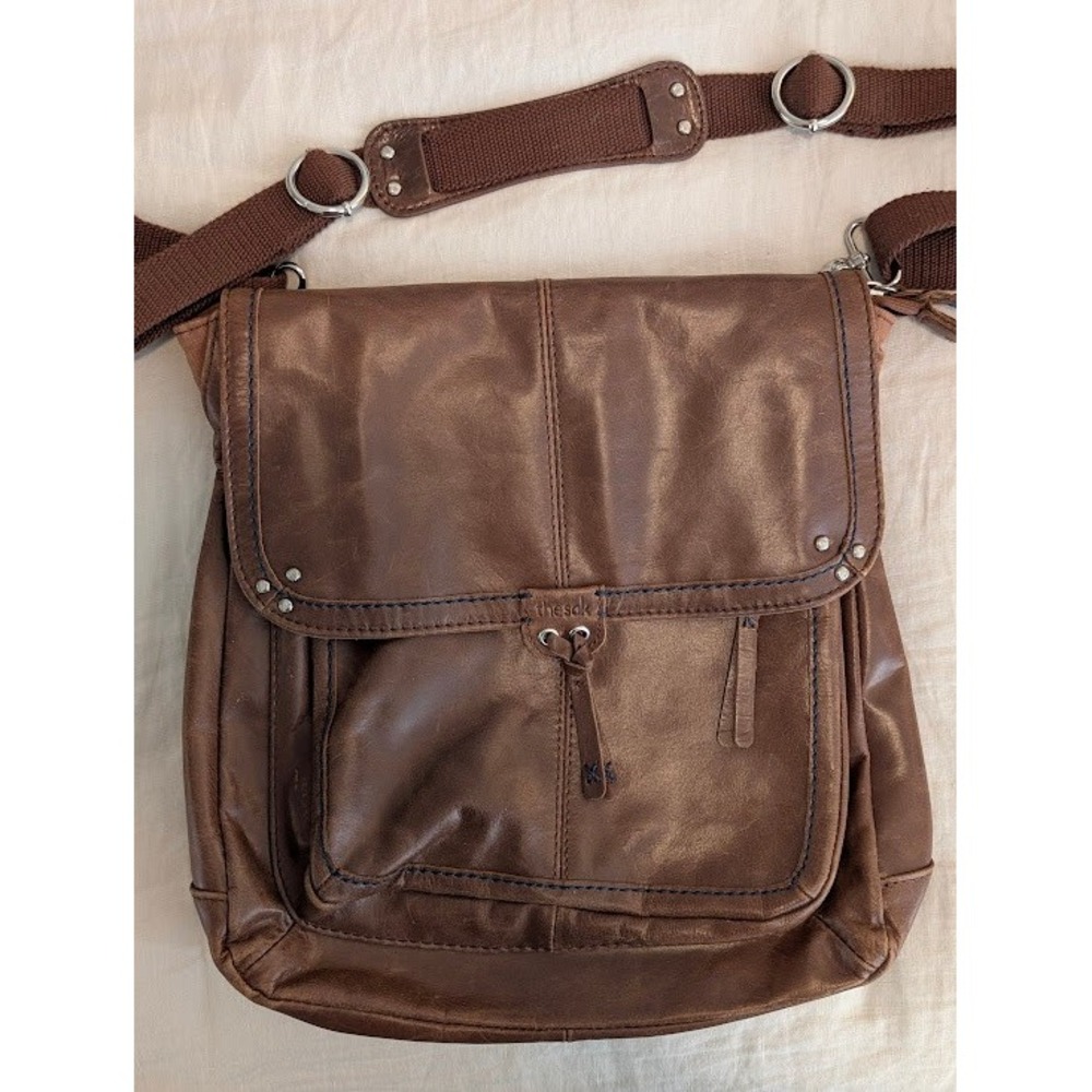 The Sak Ventura Brown Leather‎ Crossbody Messenger Bag Studded Flap Bag